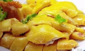 Bí kíp luộc gà ngon, vàng ruộm, không bị nứt da cực đơn giản !