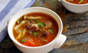 Cách làm món canh thịt bò nấu nấm bổ dưỡng, thơm ngon đến giọt cuối cùng!