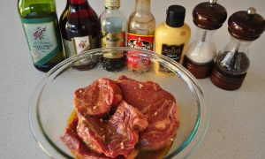 Cách ướp thịt bò nướng thơm mềm, chuẩn vị như ngoài hàng